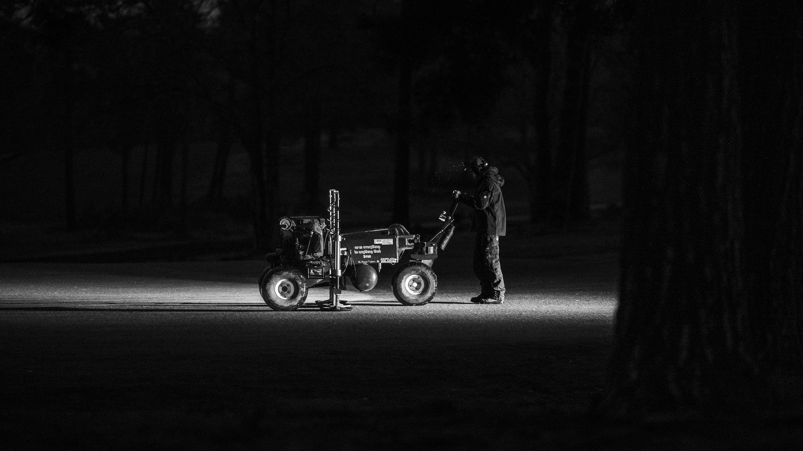 Ben guiding the AIR2G2 across the two-tier 8th green